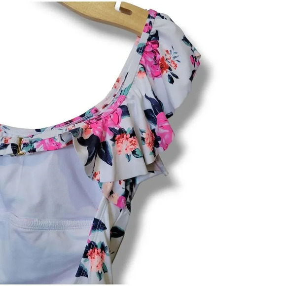 Arizona Jean Co women's off the shoulder Ruffle floral Swimsuit  - small - Picture 3 of 9